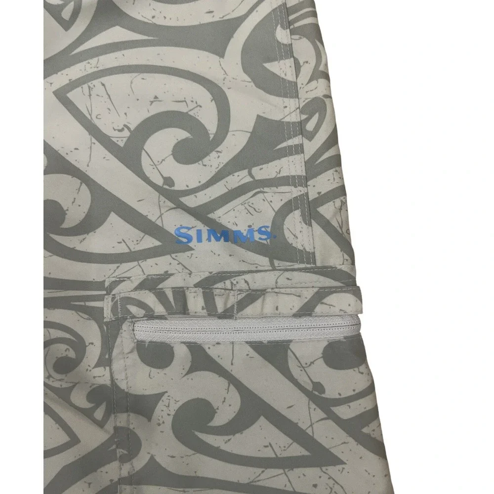 SIMMS FISHING shorts mens SMALL‎ gray white blue